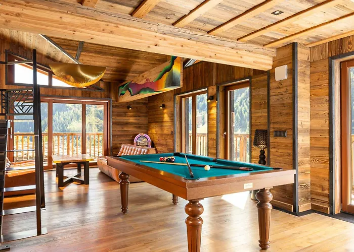 Chalet Black Diamond - *